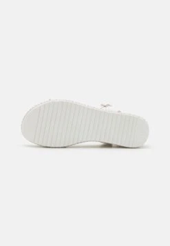 Anna Field Sandalen Met Plateauzool - White 12 Anna Field Sandalen Met Plateauzool - White -Anna Field 13d4fda4f2324a3983ac0284dec2c72c
