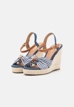 Anna Field Sandalen Met Hoge Hak - Dark Blue 10 Anna Field Sandalen Met Hoge Hak - Dark Blue -Anna Field e7db8cb773a848a8b386985d3d457554